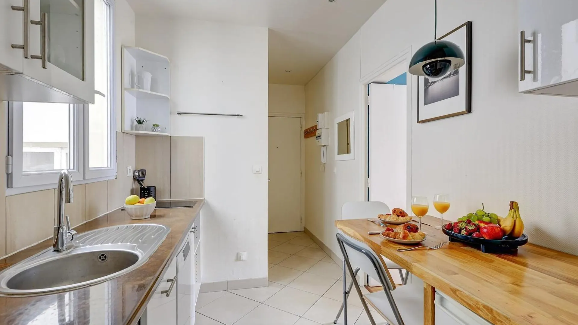 Louvre & Central Paris - Cityapartmentstay Apartment