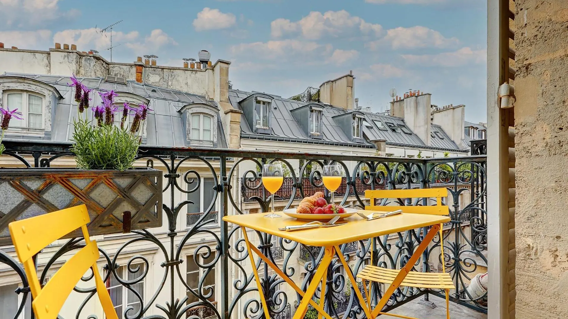 Louvre & Central Paris - Cityapartmentstay Apartment